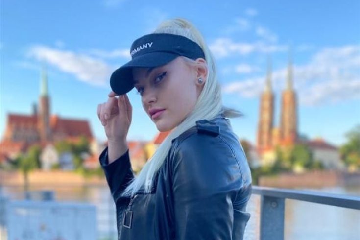 Vor der Sex Webcam darfst Du mit mir live chatten