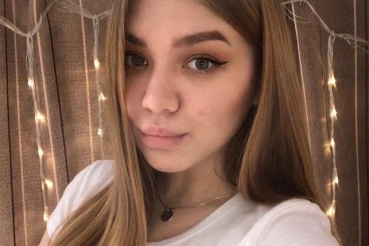 Nackte Weiber vor der Sexchat Cam